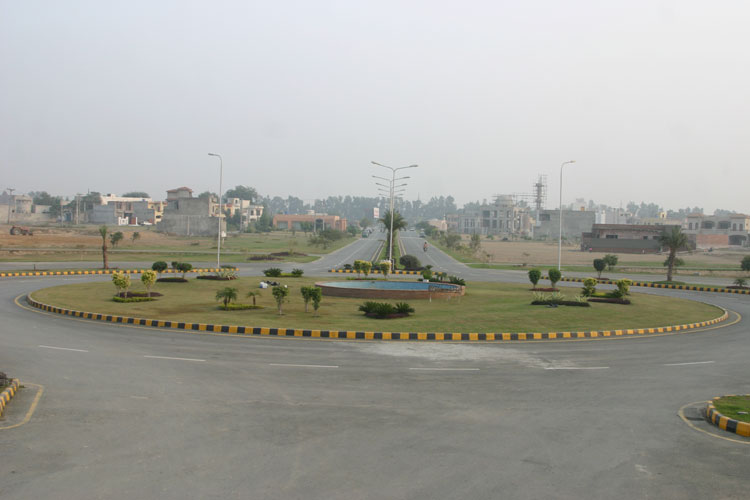 Park View Villas, Multan Road Lahore offers fully developed plots and ...