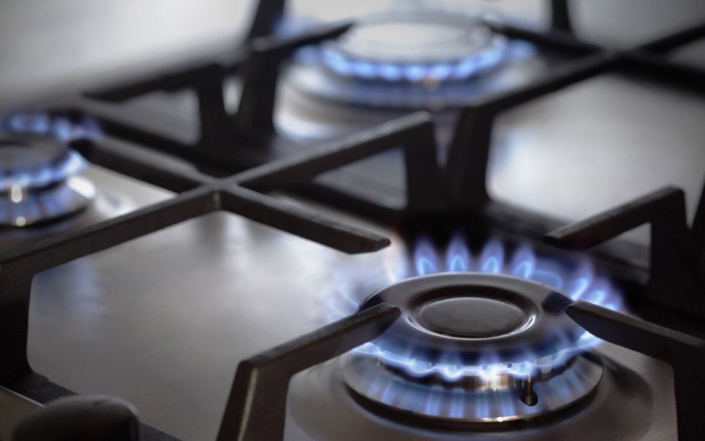 stove burner in kitchen