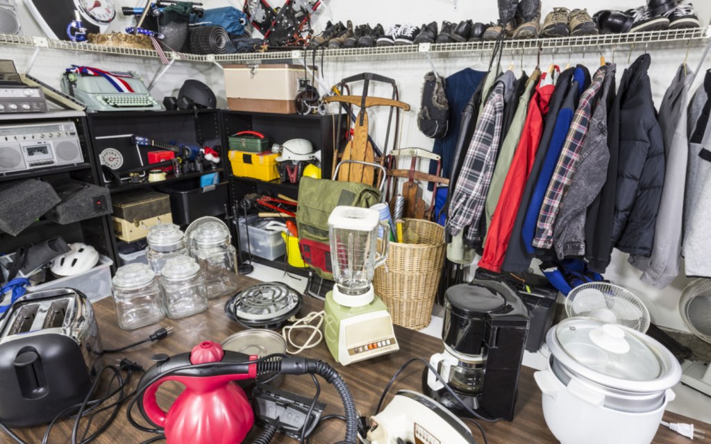 houseware and clothing that have been put on garage sale