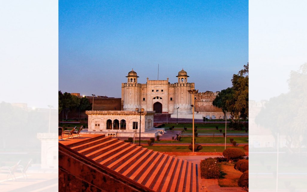 Lahore Fort is a masterpiece of Mughal architecture