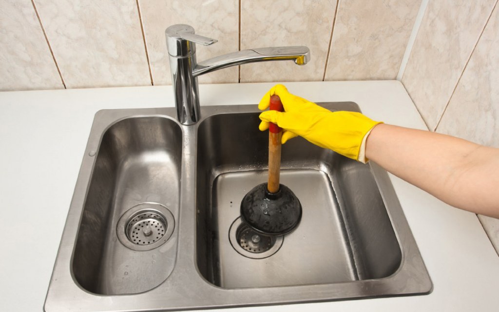 What To Do When Your Kitchen Sink Won't Drain