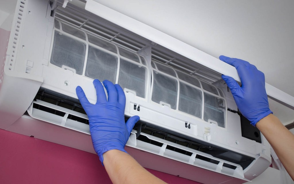 how much electricity does an inverter air conditioner use